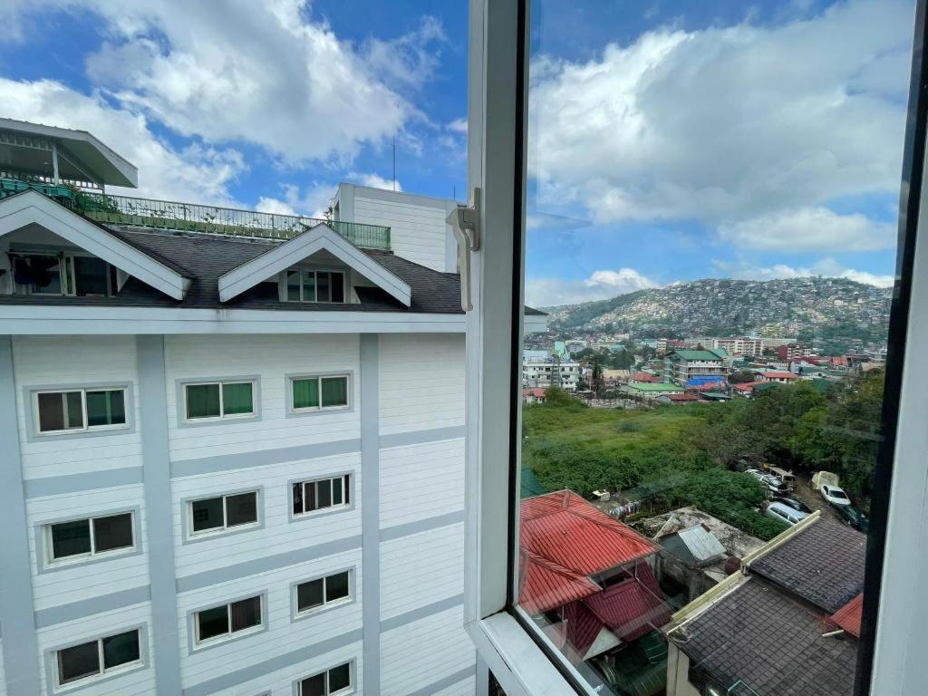 Aura One Hotel バギオ エクステリア 写真