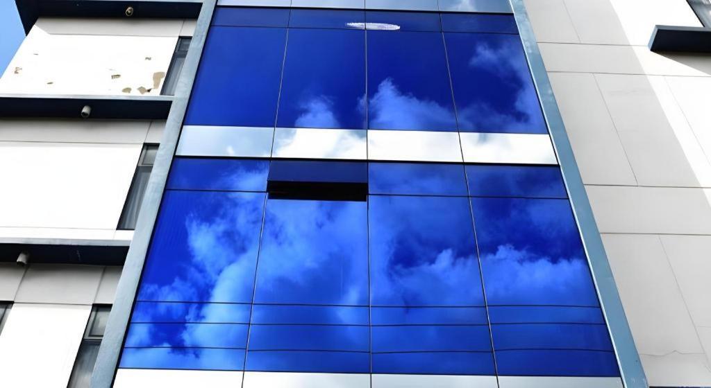 Aura One Hotel バギオ エクステリア 写真