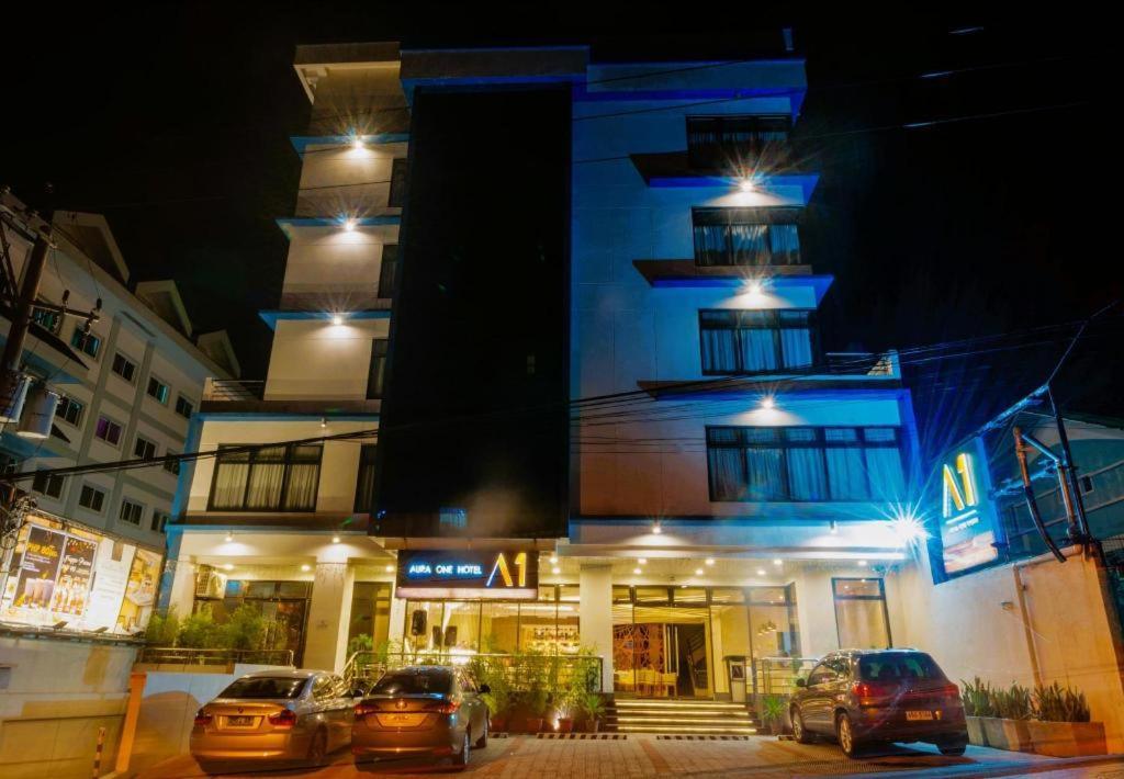 Aura One Hotel バギオ エクステリア 写真
